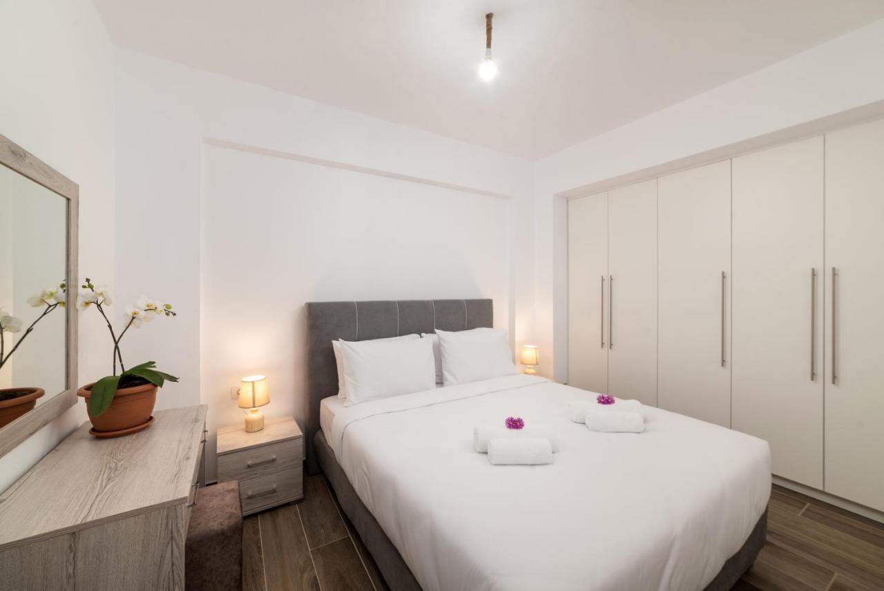 E.Berdufi Apartament Sea View Elounda Buitenkant foto